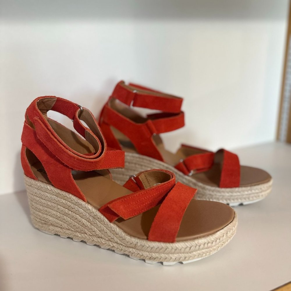 WOMEN'S CAMERON™ MULTI STRAP WEDGE SANDAL